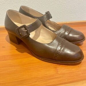 Y2K 90’s Enzo Angiolini Mary Jane Shoes Buckle strap Brown Block Heels Sz 6.5